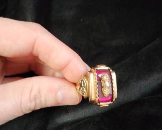 Vintage 10K Gold Class Ring with Red Stone and Crest