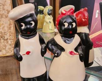 Vintage Black Americana Chef and Mammy Salt and Pepper Shakers