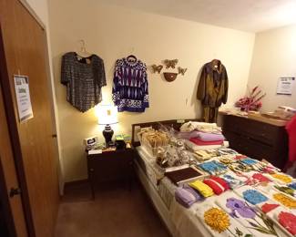 Items Located In The 2nd Bedroom