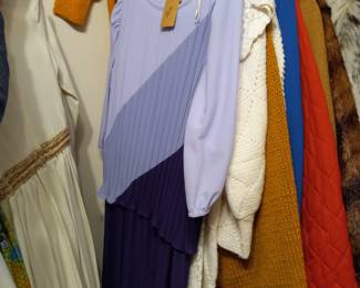 Items Located In The 1st Bedroom
