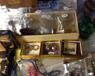 Items Located In The 1st Bedroom