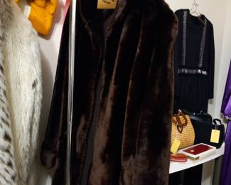 Items Located In The 1st Bedroom