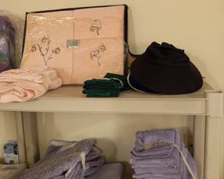 Items Located In The 3rd Bedroom (Master)
