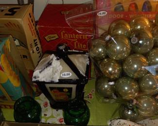 Items Located In The Family Room