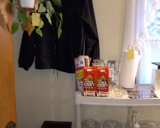 Items Located In The Mudroom