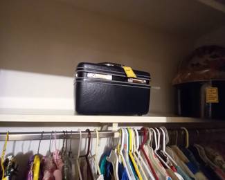 Items Located In The 1st Bedroom