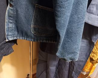 Items Located In The 1st Bedroom