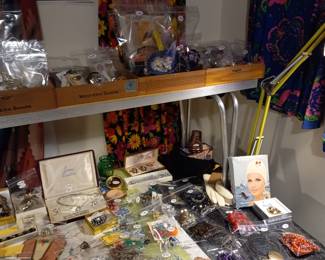 Items Located In The 1st Bedroom