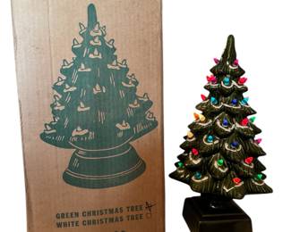 Vintage ceramic Christmas tree
FRONT of box