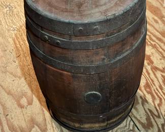 Whiskey keg