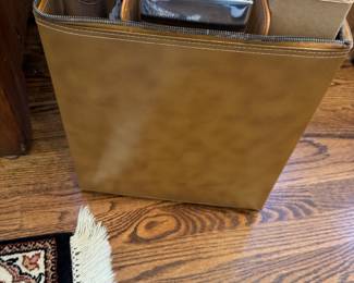 Vintage Stanley picnic set…broken zipper