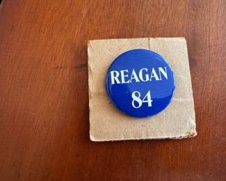 Vintage Reagan button