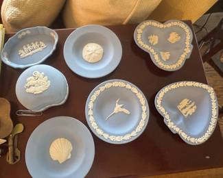Wedgwood jasper ware