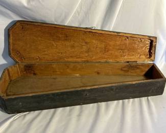 Small Coffin, Antique