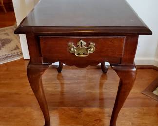 Pennsylvania House Cherry Accent / End Table