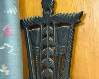 cast iron trivets