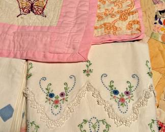 hand crochet trim pillowcases