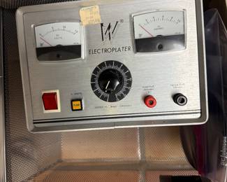 Craft jewelry room equipment and beads