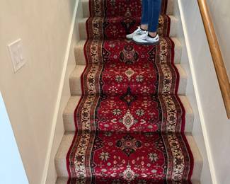 Traditional carpet persian runner
$250
