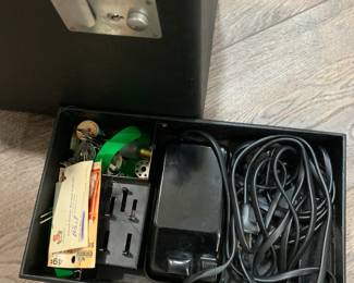 Singer machine accessories