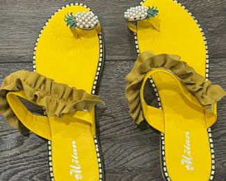 Milan Pineapple Sandals