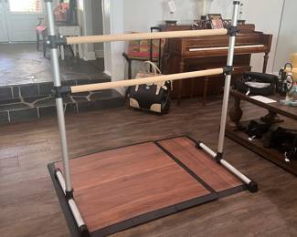 Ballet barre, floor mats