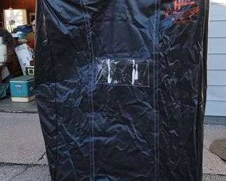 1 Collapsible Ice shanty by HECO