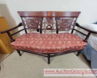 1 Antique Love Seat