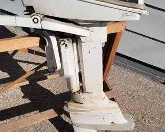 1 Johnson 4.5 Horse 87 CC Seahorse outboard motor