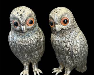 Silver Plate Owl Corbell Salt And Pepper Shaker Set Of 2 With Large Inset Glass Eyes