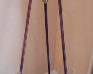 easel for picture
