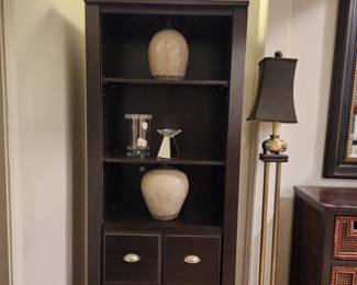 Tall 4 drawer amd 3 shelf case