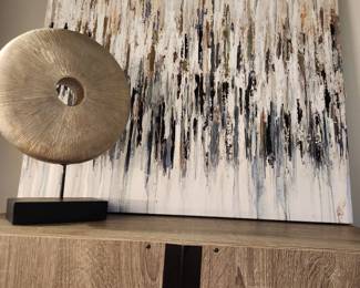 contempory painting and decor