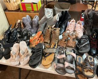 SHOES AND SHOES