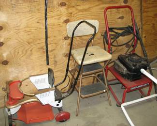 Vintage stroller, pressure washer untested