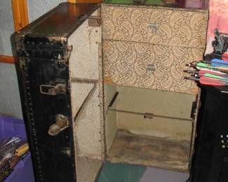 Steamer trunk