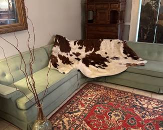 Mid century green velvet couch 1950’s
L shaped