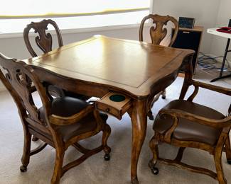 Darling game table with 4 chairs
