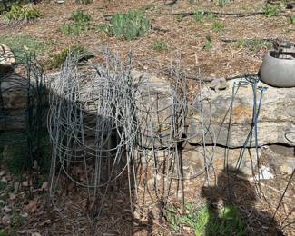 Metal Peony supports