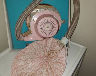 Adorable Vintage 50's pink hair dryer in the box!