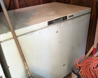 Sears Kenmore Freezer Chest