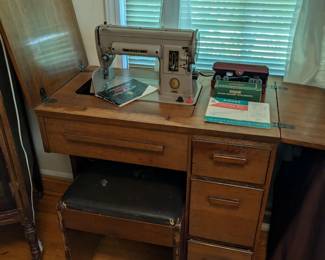 Singer Sewing Machine Table
