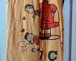 Vintage Lucy Peanuts Blankets