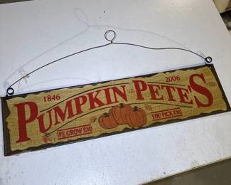 Pumpkin Decor Metal Sign