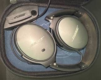 Bose QuietComfort 25 Acoustic Noise Cancelling Headphones