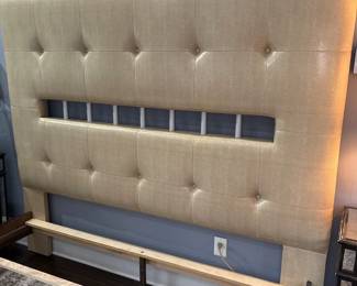 Tufted HEadboard