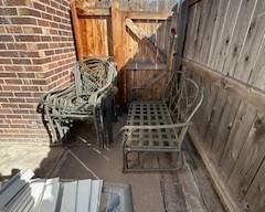 Home and Gardens 6 chairs with cushions and 2 seater love seat with cushion