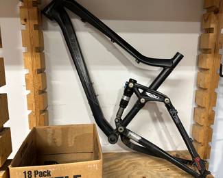 Full Squish MTB frame TREK 