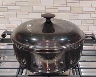 Le Creuset Cast Iron Pot