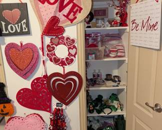 Valentine Decorations, St. Patricks Decorations